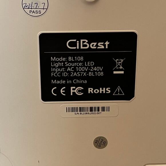 CIBest EVD Video SIMPLE PROJECTION SCREEN DVD Player & Movie Projector - Picture 10 of 11